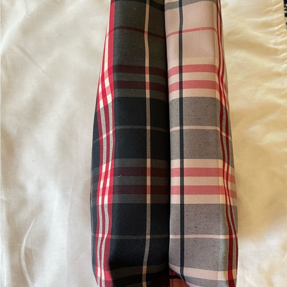 Burberry Tote - Picture 2 of 3